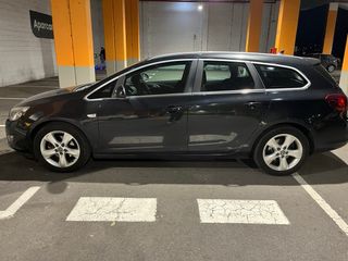 Opel Astra 2012