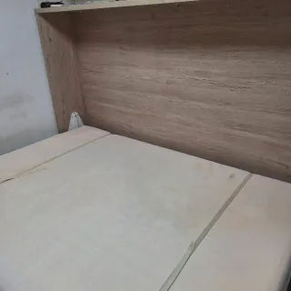 Cama Plegable Roble con Mapa Mundial