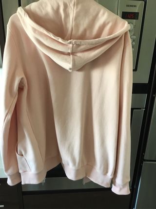 Sudadera rosa con capucha y cremallera,