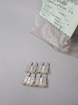 4 x RTC4506 Fusibles 25 Amp Range Rover classic