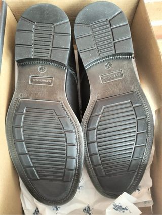 Zapatos de vestir T40 NUEVOS (sin estrenar)