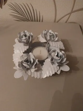 Centro de mesa decorativo con vela