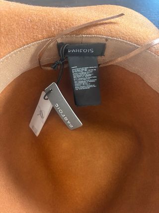 Sombrero de lana Parfois nuevo