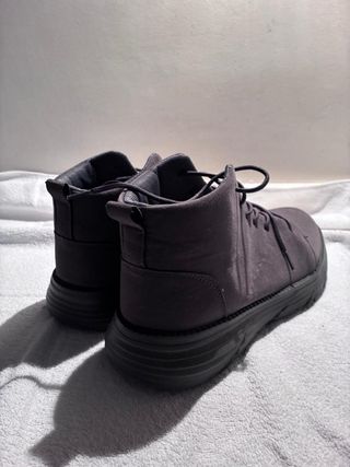 Botines negros hombre