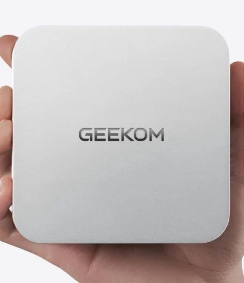 GEEKOM A6 Mini PC Ryzen 7 6800H 32GB 1TB SS