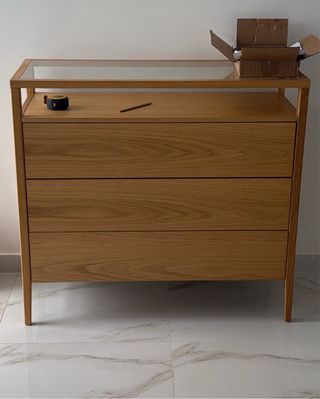 Cómoda de roble modelo Vita