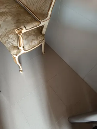 Banco estilo Veneciano Beige y Dorado