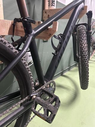 BTT Specialized Rockhopper elite Nero opaco