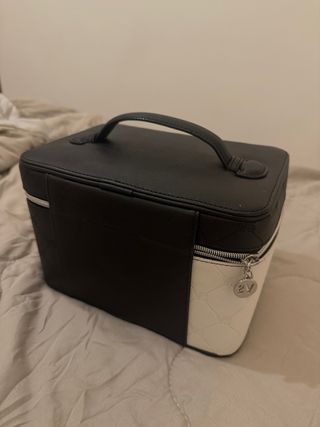 Neceser Victoria's Secret Negro y Blanco