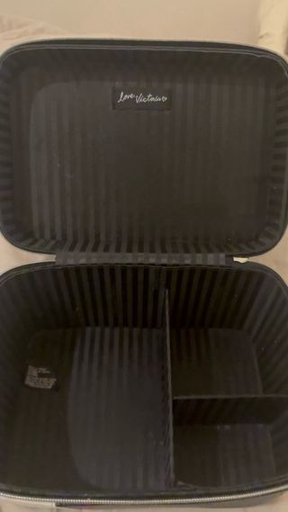 Neceser Victoria's Secret Negro y Blanco