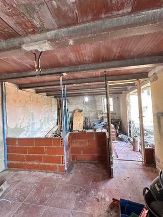 Albañil profesional