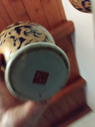 Vaso in ceramica porcellana nero oro stile cinese