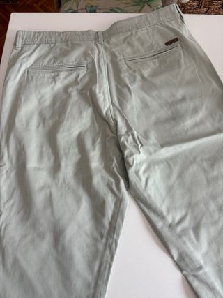 Pantalón Hombre. Jack&Jones. Talla M. Color verde.