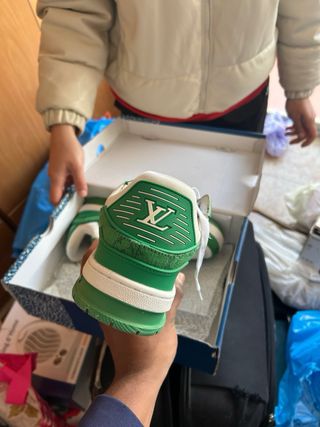Louis Vuitton Bambas Verdes y Blancas