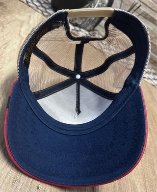 Gorra Goorin Bros Gallo Azul y Rojo