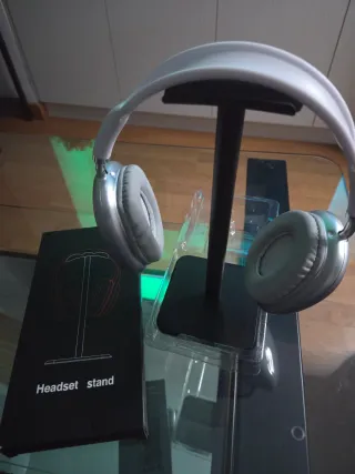 Soporte auriculares cascos color negro Nuevo