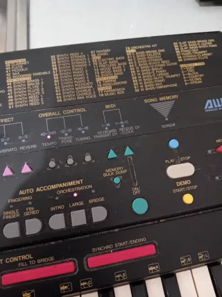 Teclado , piano, sintetizador, YAMAHA PSS-590