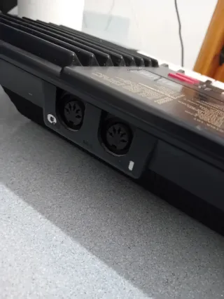 Teclado , piano, sintetizador, YAMAHA PSS-590