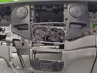 Iveco 3802554 salpicadero daily 3.0 diesel 112425