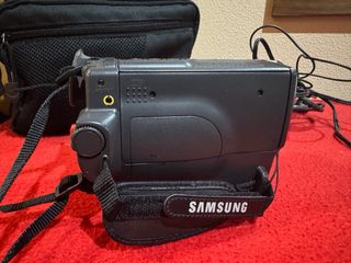 Videocámara Samsung Hi8 VP-L900