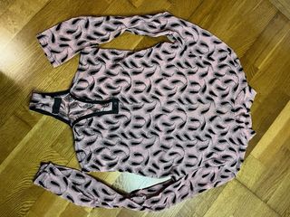 Body rosa manica lunga fantasia