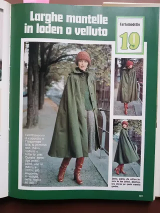 Cartamodello Una mantella in due versioni