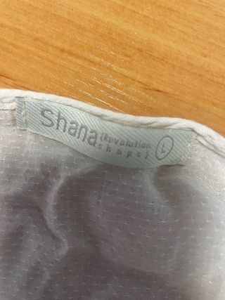 Blusa blanca talla L con encaje