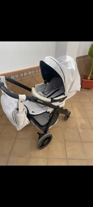 Carro Bebecar Hip Hop seminuevo