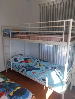 Litera metálica blanca desmontable