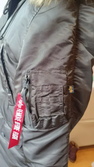 Chaqueta Alpha Industries N-3B Gris