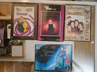 DVD Cine Clásico: Charada, Mujeres, Vacaciones en