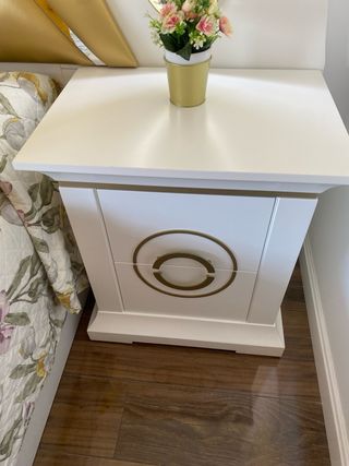 Dormitorio Matrimonio Dorado y Blanco