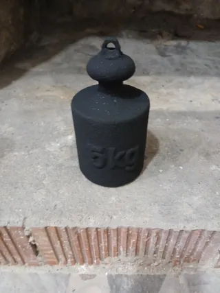 2 Antiche Bilance da 5kg in Ghisa