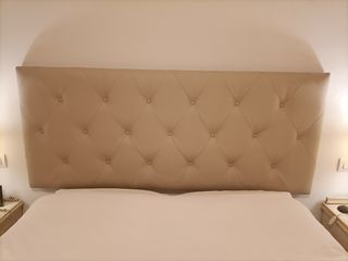 Conjunto Dormitorio Clásico: Cabecero Capitoné, me