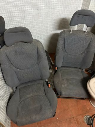 Asientos Nissan Primera 2000