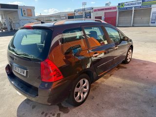 Se vende Peugeot 307 SW 1.6 de 110 caballos