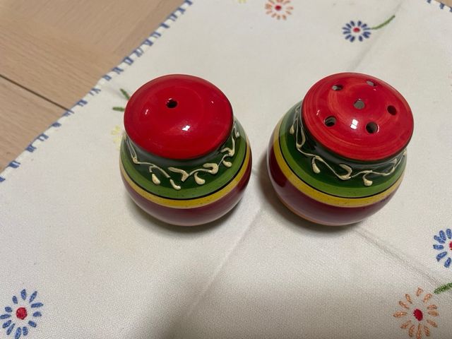 Juego Salero y Pimentero Cerámica