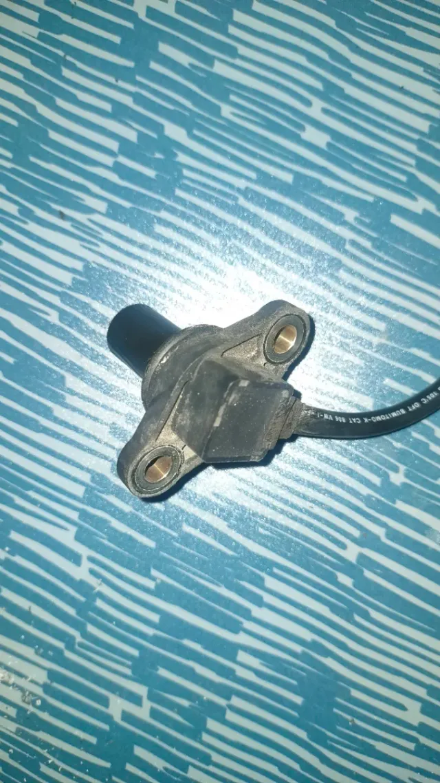 Sensor velocidad CBR900rr sc33 98/99