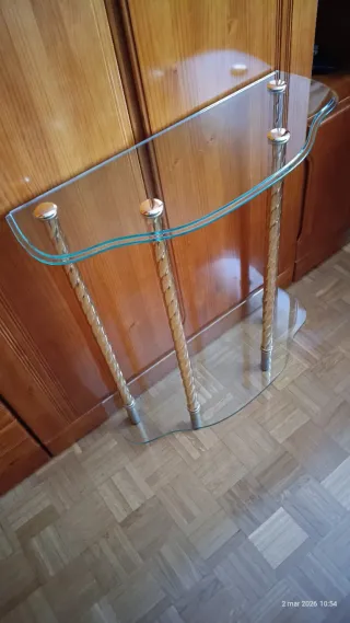 Consola de cristal y metal dorada