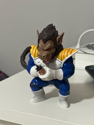 Figura Vegeta ozaru y Goku