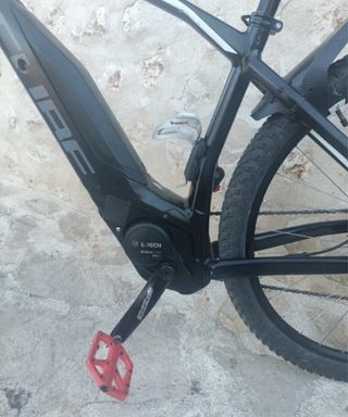 Bicicleta eléctrica Cube