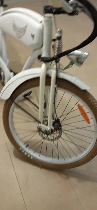 Bicicleta Eléctrica Urbana Bianca