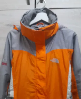 Chaqueta y polar The North Face