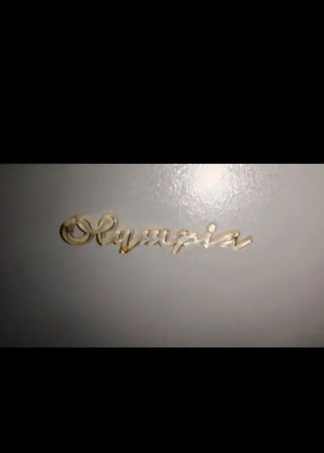 Máquina de escribir Olympia