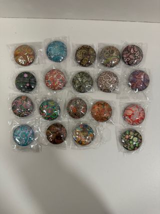 Caja de 19 Imanes Decorativos