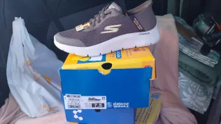 Zapatillas Skechers Go Walk Slip-Ins Talla 40