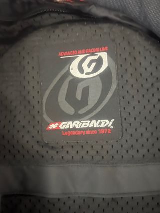 Cazadora Garibaldi Negra