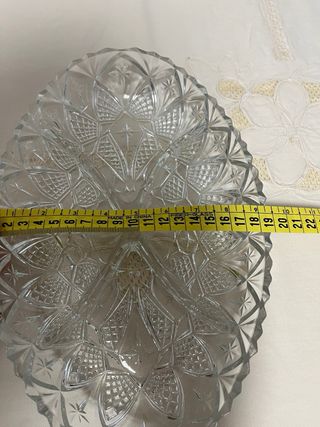 Conjunto vintage de 3 cuencos de vidrio tallado