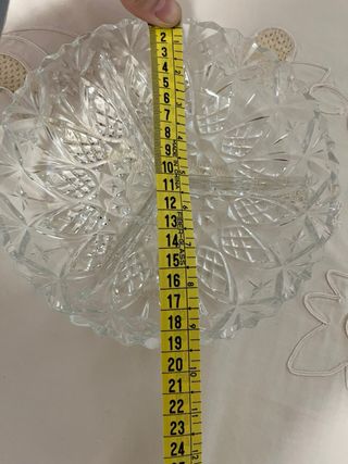 Conjunto vintage de 3 cuencos de vidrio tallado