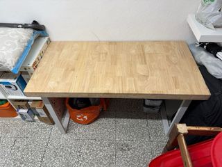 Mesa Escritorio Madera y Metal.